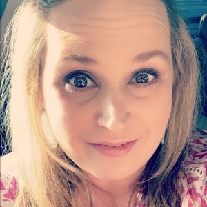 Meet your Posher, Misty